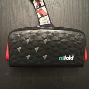 Mifold folding booster seat